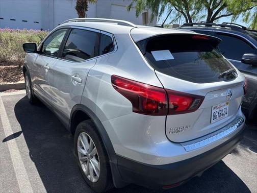 2018 Nissan Rogue Sport SV