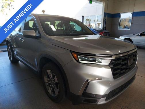 2023 Honda Pilot 2WD EX-L 8 Passenger