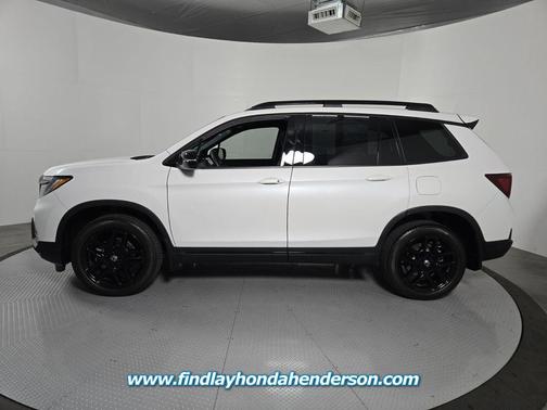 Platinum White Pearl 2024 Honda Passport AWD Black