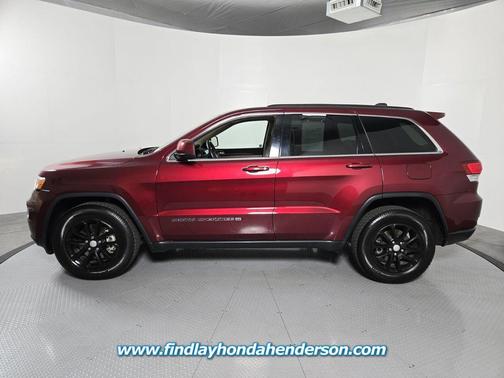 2022 Jeep Grand Cherokee Laredo