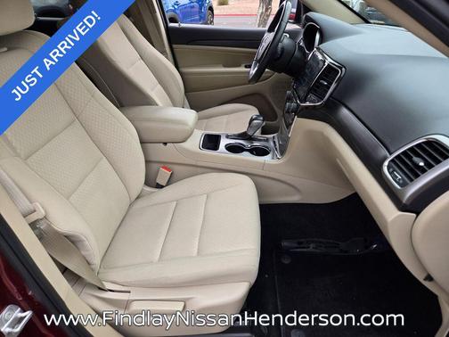 2022 Jeep Grand Cherokee Laredo