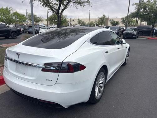 2017 Tesla Model S 90D