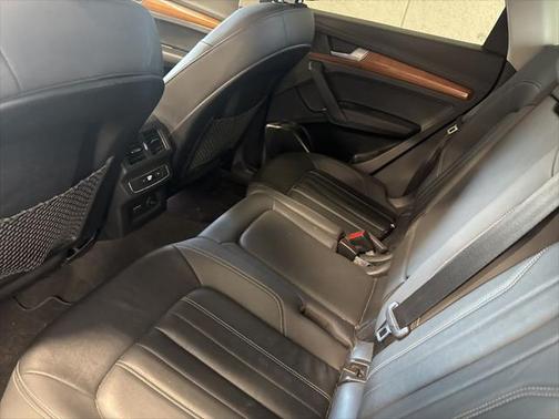 2021 Audi Q5 45 Premium