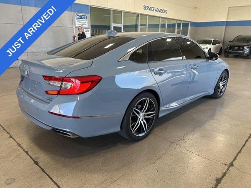 Gray Pearl 2021 Honda Accord Touring 2.0T