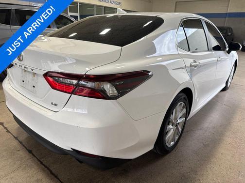 Ice Cap 2023 Toyota Camry LE
