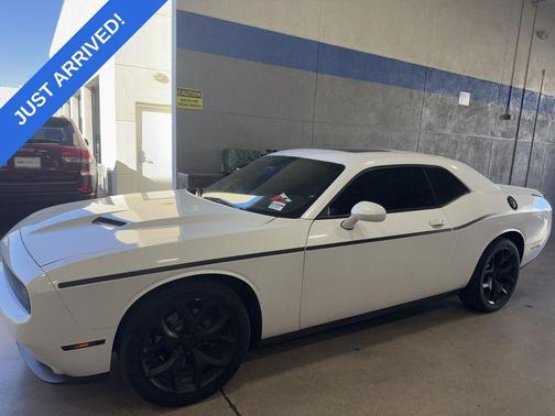 2015 Dodge Challenger SXT Plus
