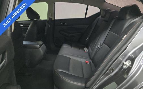 2021 Nissan Altima SR FWD