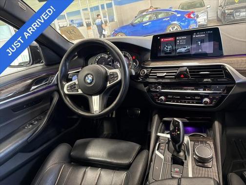 2017 BMW 540 540i