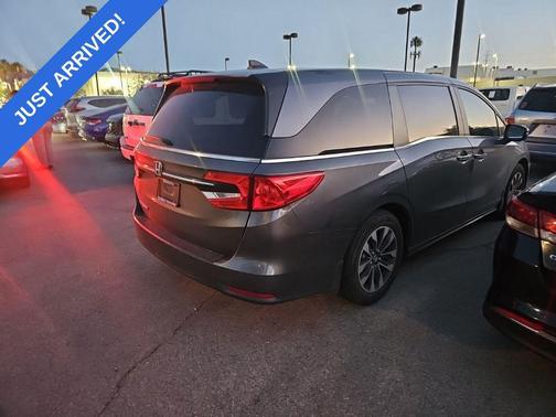 Modern Steel Metallic 2023 Honda Odyssey EX-L
