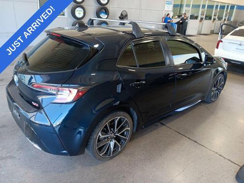 Galactic Aqua Mica 2021 Toyota Corolla XSE