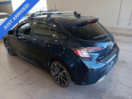 Galactic Aqua Mica 2021 Toyota Corolla XSE