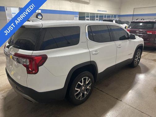 2022 GMC Acadia FWD SLE