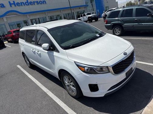 2017 Kia Sedona LX