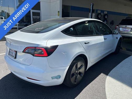 2023 Tesla Model 3 Standard Range