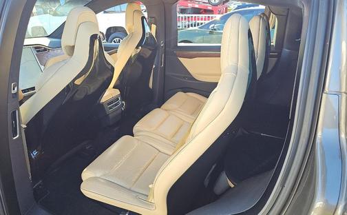 2016 Tesla Model X P90D