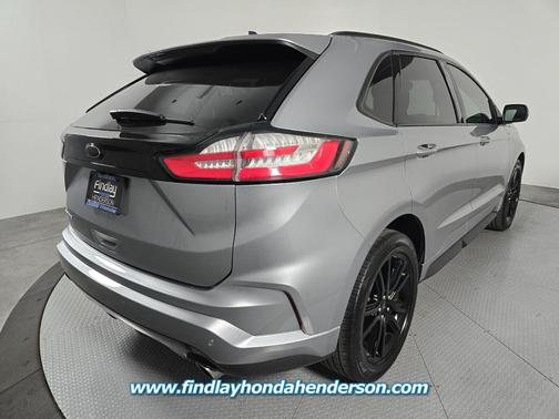 2020 Ford Edge ST