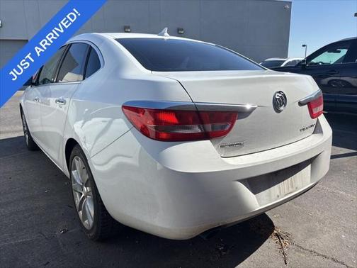 2013 Buick Verano Base