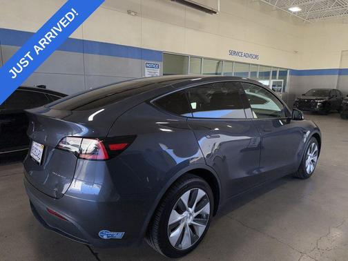 2021 Tesla Model Y Long Range Dual Motor All-Wheel Drive