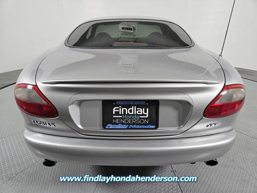 2000 Jaguar XKR Base