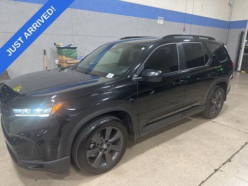 2025 Honda Pilot Sport