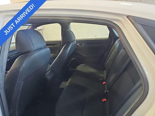 Platinum White Pearl 2025 Honda Civic Hybrid Sport