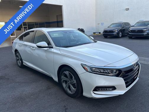 Platinum White Pearl 2018 Honda Accord EX-L