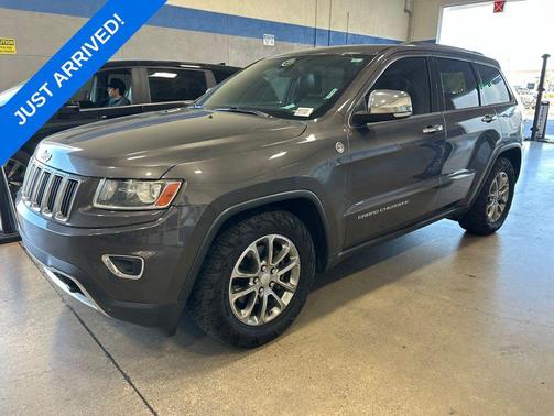 Granite Crystal Metallic Clearcoat 2014 Jeep Grand Cherokee Limited