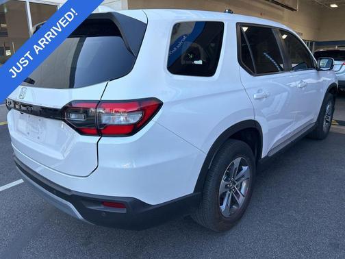 Platinum White Pearl 2025 Honda Pilot EX-L