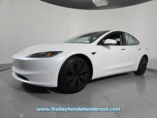 Pearl White Multi-Coat 2025 Tesla Model 3 Long Range