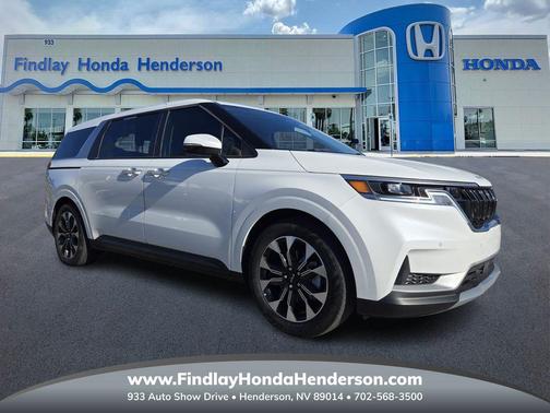 2024 Kia Carnival EX