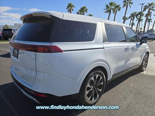 2024 Kia Carnival EX