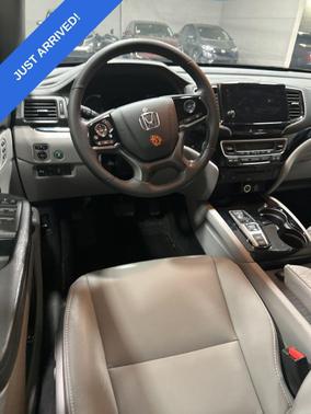 2019 Honda Pilot Touring 8-Passenger