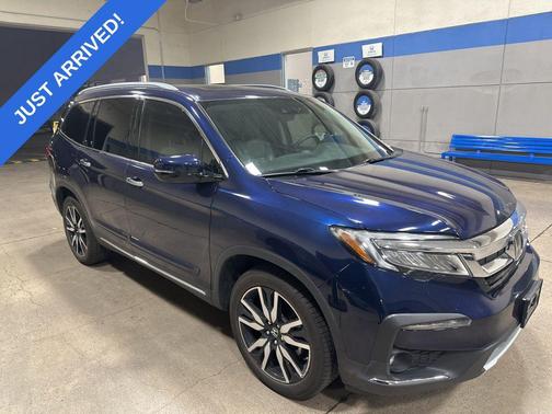 2019 Honda Pilot Touring 8-Passenger