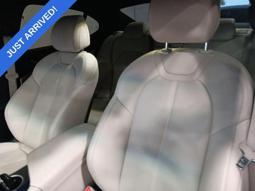 2024 Genesis G70 2.5T RWD