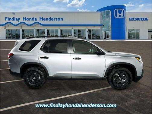Solar Silver Metallic 2026 Honda Pilot TrailSport