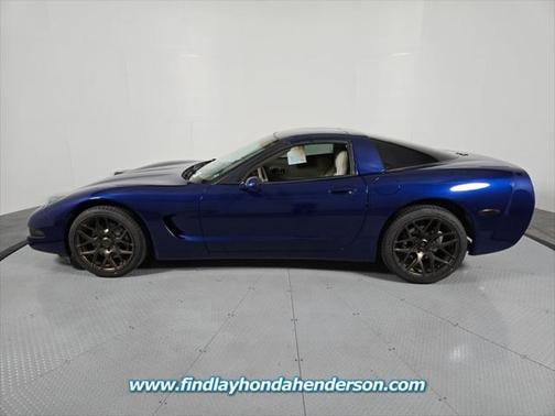 2004 Chevrolet Corvette Base