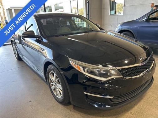 Ebony Black 2018 Kia Optima LX