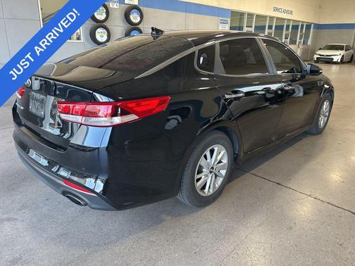Ebony Black 2018 Kia Optima LX