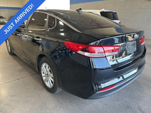 Ebony Black 2018 Kia Optima LX