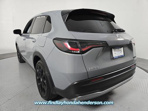 Urban Gray Pearl 2024 Honda HR-V 2WD Sport