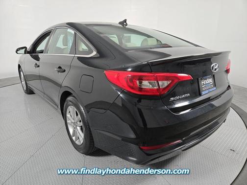 2016 Hyundai SONATA SE