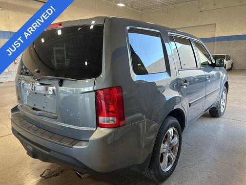 Polished Metal Metallic 2013 Honda Pilot EX-L
