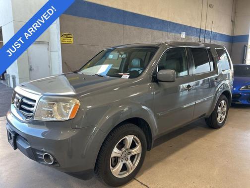 Polished Metal Metallic 2013 Honda Pilot EX-L