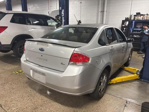 2009 Ford Focus SES