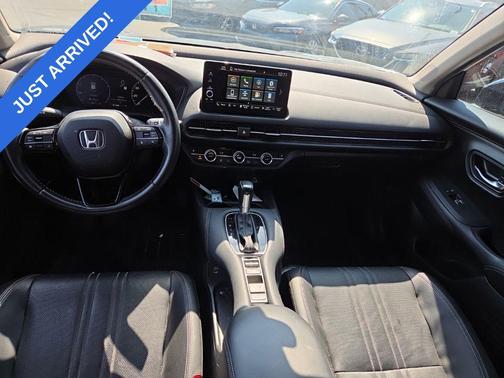 Crystal Black Pearl 2024 Honda HR-V EX-L