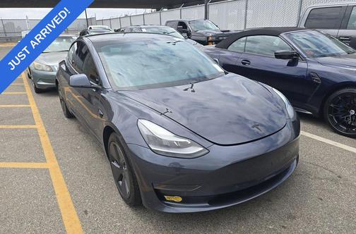Midnight Silver Metallic 2021 Tesla Model 3 Standard Range Plus