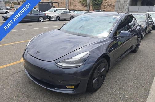 Midnight Silver Metallic 2021 Tesla Model 3 Standard Range Plus