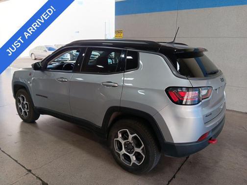 Billet Silver Metallic Clearcoat 2022 Jeep Compass Trailhawk