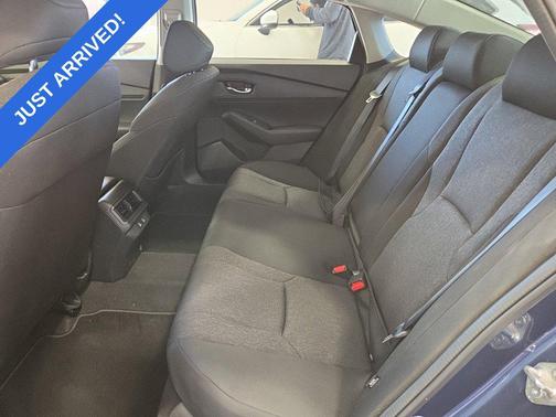 Canyon River Blue Metallic 2026 Honda Accord SE
