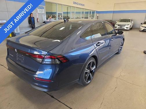 Canyon River Blue Metallic 2026 Honda Accord SE